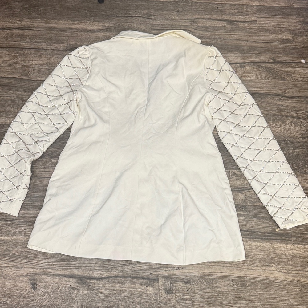 Fashion Nova Cream Blazer with Quilted Sleeves - Picture 9 of 9